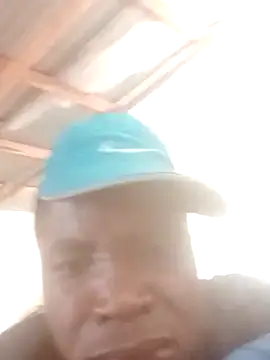 franceew online show from February 9, 7:45 am