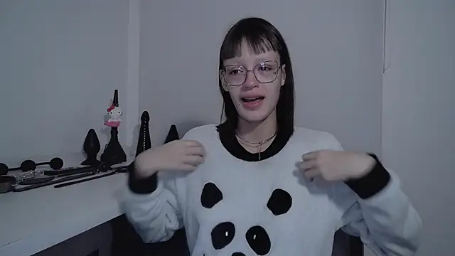 Snapshot of nina_kink chatting on October 19, 7:42 am nina kink online show from October 19, 7:42 am