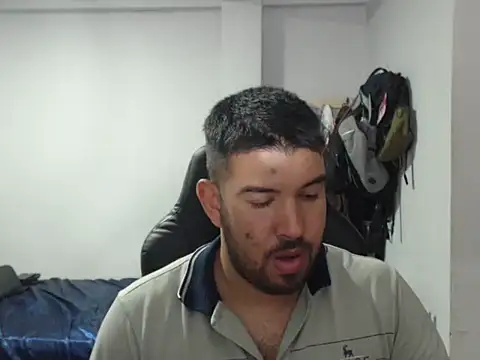 Axel11113 online show from September 16, 3:07 am