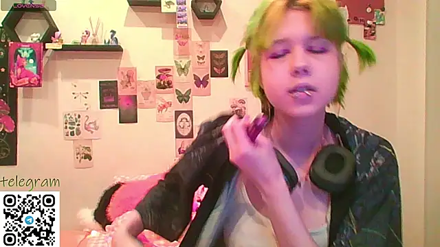 CarolineRichter online show from February 4, 11:09 pm