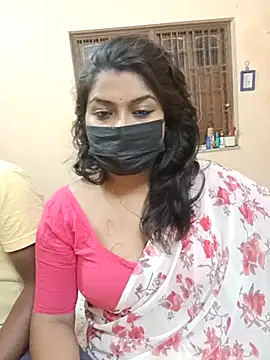 Snapshot of Naughty-Chaaya chatting on November 13, 6:18 pm Naughty-Chaaya online show from November 13, 6:18 pm