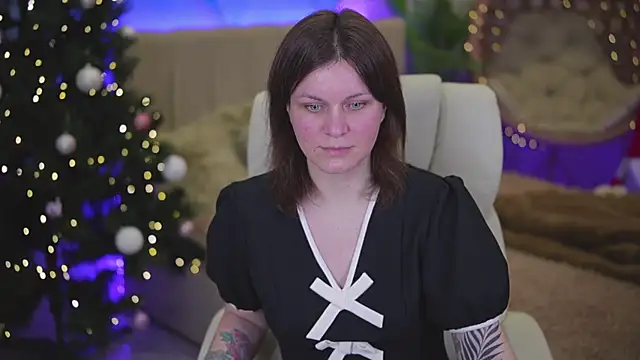 TinaMelt online show from December 16, 7:41 pm