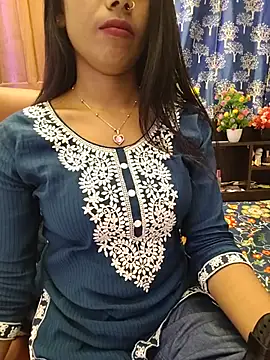 Snapshot of priya_26 chatting on June 4, 3:18 pm priya 26 online show from June 4, 3:18 pm