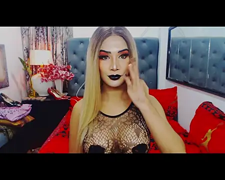 Snapshot of Mistress4fun chatting on March 30, 2:34 am Mistress4fun online show from March 30, 2:34 am