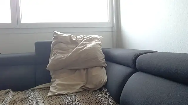 Hijuga online show from March 23, 5:06 pm