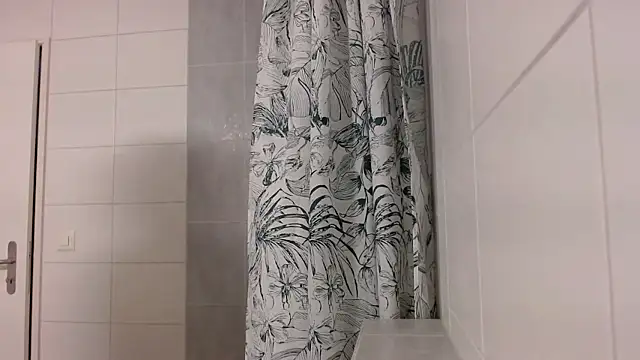 Hijuga online show from April 13, 4:45 pm