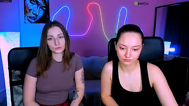 eva smiith  online show from March 3, 7:03 am