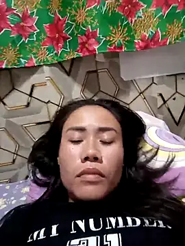 Snapshot of sexhot_22 chatting on December 5, 11:08 am sexhot 22 online show from December 5, 11:08 am