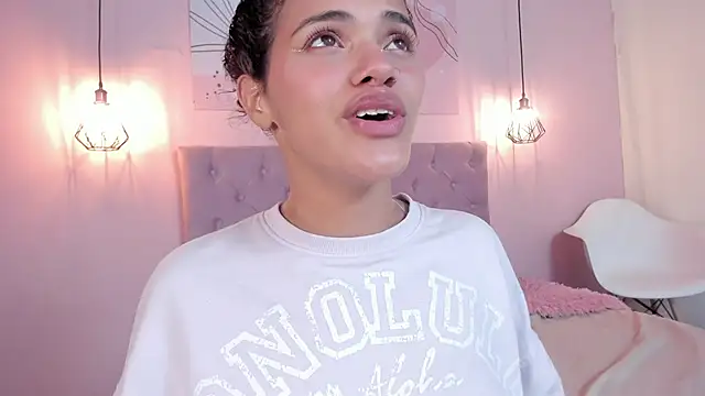 Snapshot of ATENA_JB chatting on October 11, 4:12 am ATENA JB online show from October 11, 4:12 am