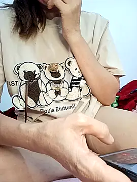 Snapshot of Vina_venus chatting on November 8, 1:06 am Vina venus online show from November 8, 1:06 am