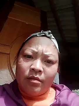 Snapshot of MaySweetb chatting on November 10, 6:34 am MaySweetb online show from November 10, 6:34 am