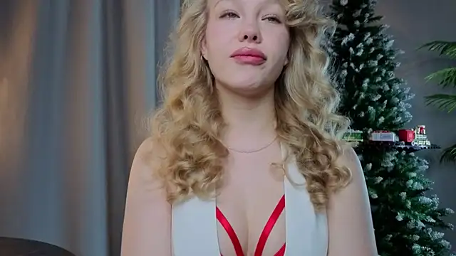 emilyshepar d online show from December 18, 2:50 am