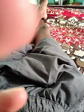 RAYI Queen 4 online show from March 16, 5:55 am