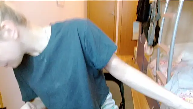 SatinQueen90 online show from November 18, 5:45 am