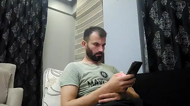 Apooabe online show from December 17, 3:40 pm