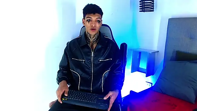 Rick Wade online show from January 17, 3:44 am