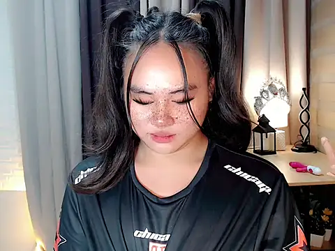 ursexy ceciliaxx online show from September 24, 3:26 pm