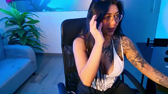 Keyla Cutte online show from October 30, 3:08 am