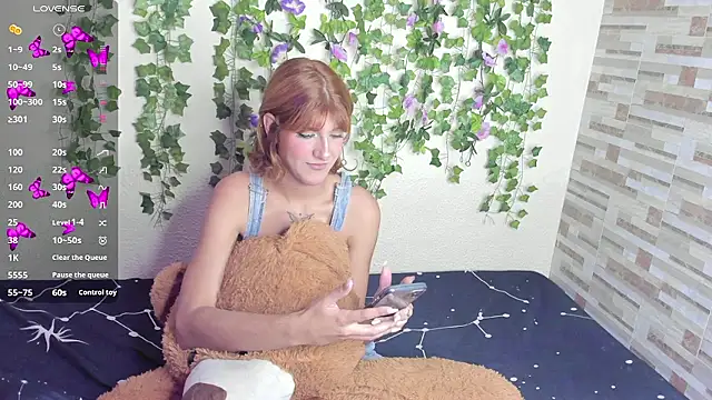 Amy Moonlight online show from January 16, 11:20 pm