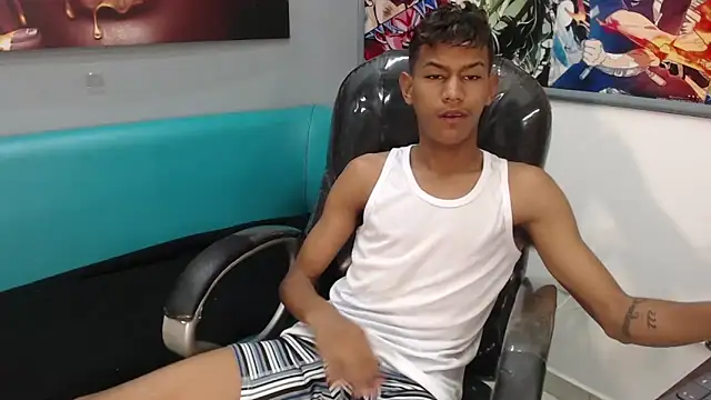 Snapshot of Rory_castro chatting on February 19, 5:09 pm Rory castro online show from February 19, 5:09 pm