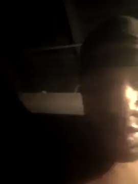 Snapshot of slimeshadyfreak chatting on November 22, 11:31 am slimeshadyfreak online show from November 22, 11:31 am