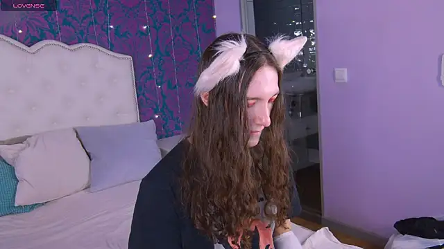 SilverMuse online show from March 3, 10:15 pm