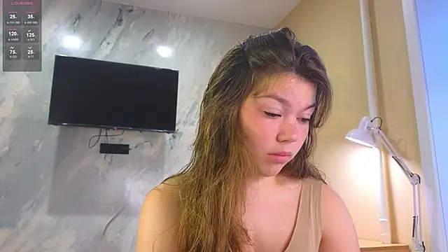 Snapshot of miss_bubbles_ chatting on October 3, 1:02 am miss bubbles online show from October 3, 1:02 am