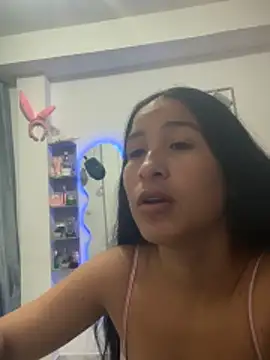 jesica wilson online show from April 29, 1:10 am