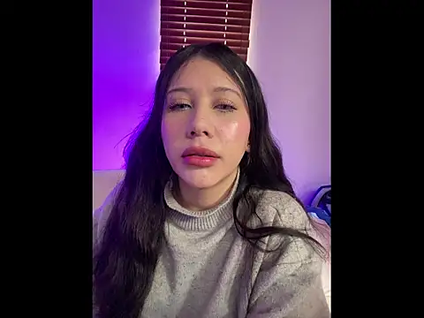 Snapshot of snow_doll chatting on October 8, 8:28 pm snow doll online show from October 8, 8:28 pm