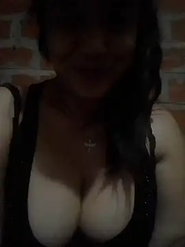 Moro 25 online show from April 6, 8:21 pm