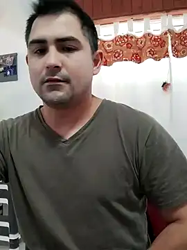 Bradd 32 online show from April 22, 11:45 am