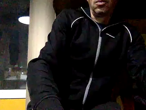 adiluci1 online show from November 23, 3:39 am