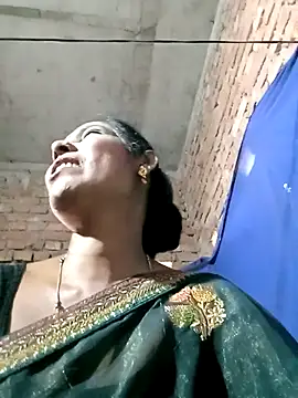 Savita992 online show from March 3, 7:36 am