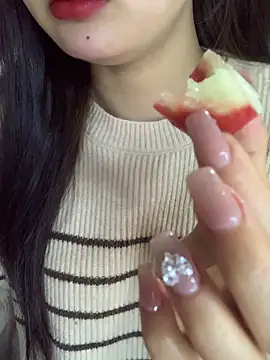 Snapshot of Linhtruong_ chatting on January 12, 12:21 pm Linhtruong online show from January 12, 12:21 pm