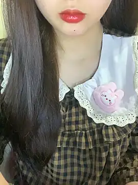 Snapshot of Linhtruong_ chatting on February 8, 3:54 am Linhtruong online show from February 8, 3:54 am