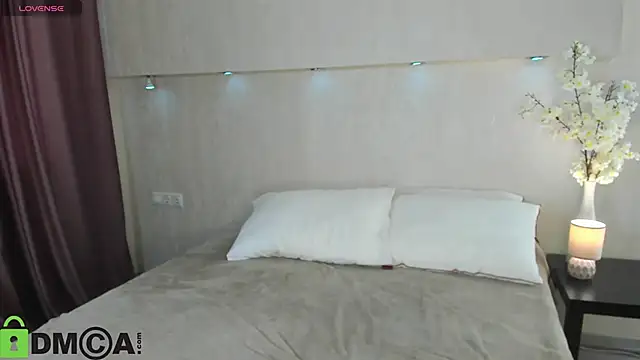Adelina Bliss online show from May 24, 1:21 am