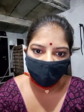 Daisygirl9 online show from April 28, 10:59 pm