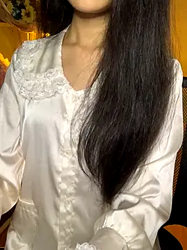 Snapshot of Nhinhi18 chatting on September 25, 3:38 pm Nhinhi18 online show from September 25, 3:38 pm