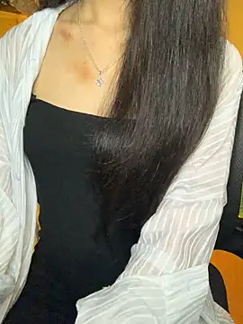 Snapshot of Nhinhi18 chatting on October 20, 3:23 pm Nhinhi18 online show from October 20, 3:23 pm