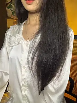 Snapshot of Nhinhi18 chatting on November 23, 2:50 pm Nhinhi18 online show from November 23, 2:50 pm