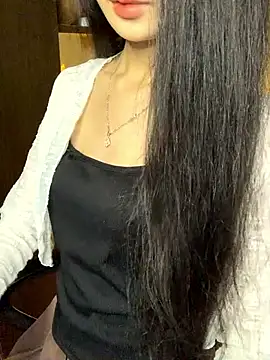 Snapshot of Nhinhi18 chatting on June 7, 3:05 pm Nhinhi18 online show from June 7, 3:05 pm