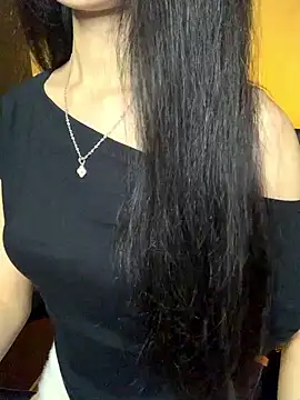 Snapshot of Nhinhi18 chatting on June 12, 3:33 pm Nhinhi18 online show from June 12, 3:33 pm