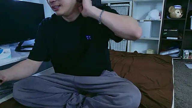 C-4bomb online show from March 7, 2:52 am