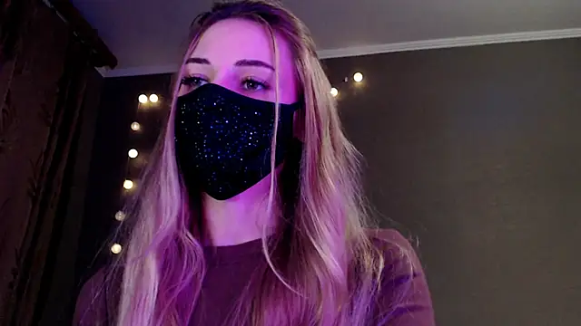 Snapshot of Iris_lave chatting on January 17, 3:06 pm Iris lave online show from January 17, 3:06 pm