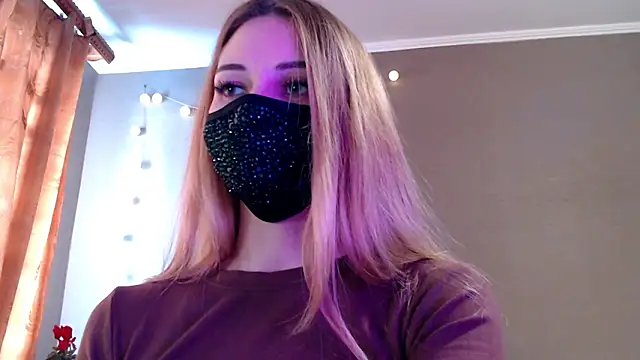 Snapshot of Iris_lave chatting on February 1, 12:48 pm Iris lave online show from February 1, 12:48 pm