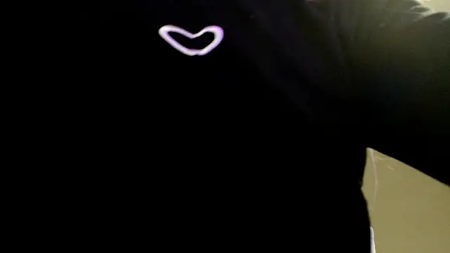 Snapshot of Iris_lave chatting on February 8, 3:04 pm Iris lave online show from February 8, 3:04 pm