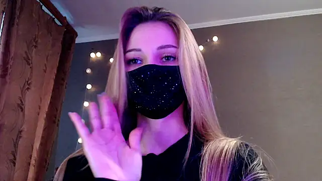 Snapshot of Iris_lave chatting on February 11, 2:55 pm Iris lave online show from February 11, 2:55 pm