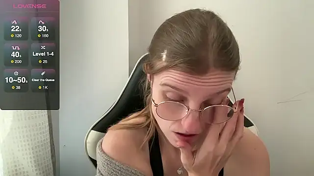 BustyKellyXXX online show from January 9, 10:18 am