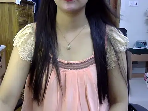 Snapshot of Obonti_2000 chatting on October 21, 5:02 pm Obonti 2000 online show from October 21, 5:02 pm