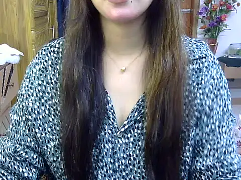 Snapshot of Obonti_2000 chatting on December 19, 5:53 pm Obonti 2000 online show from December 19, 5:53 pm